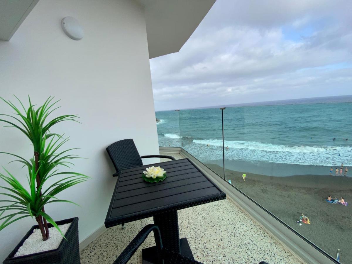 Hermoso Edificio Frente Al Mar Con Gran Terraza Y Hermosas Vistas Лас-Пальмас-де-Гран-Канарія Екстер'єр фото